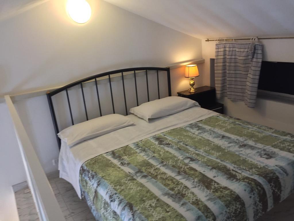 Camere Da Aldo In Centro 锡罗洛 外观 照片