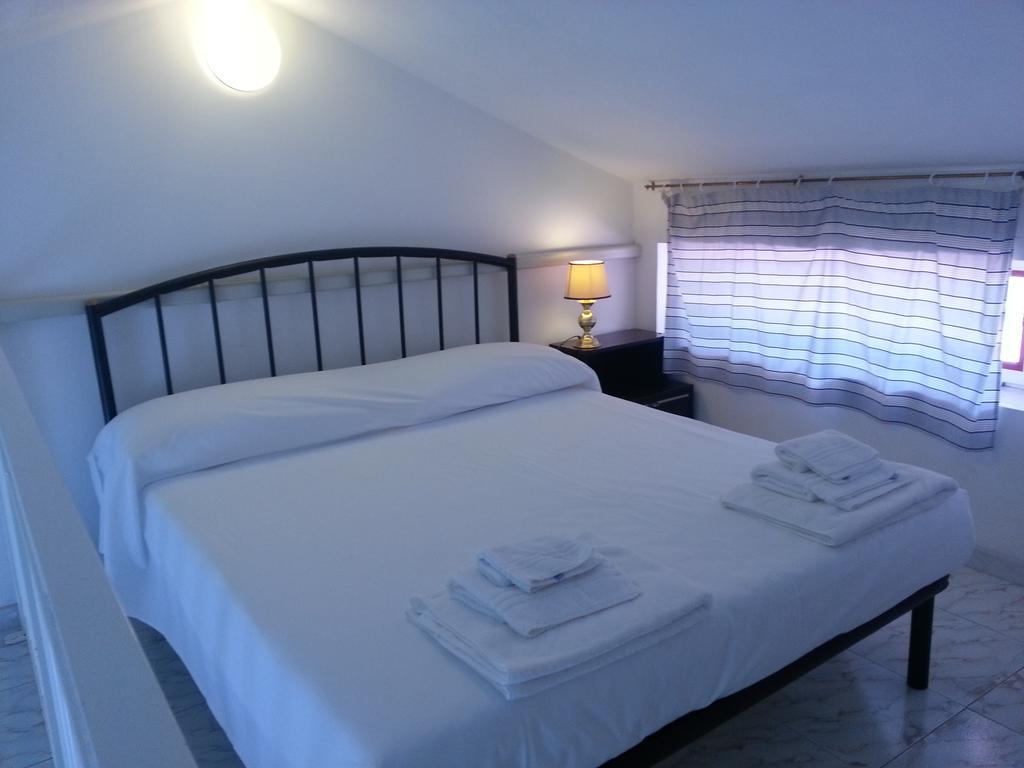 Camere Da Aldo In Centro 锡罗洛 客房 照片